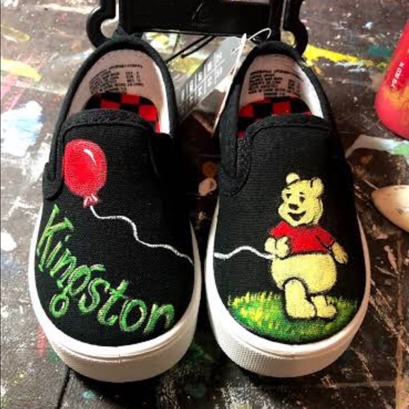 Hand painted shoes - Picture 5 of 16